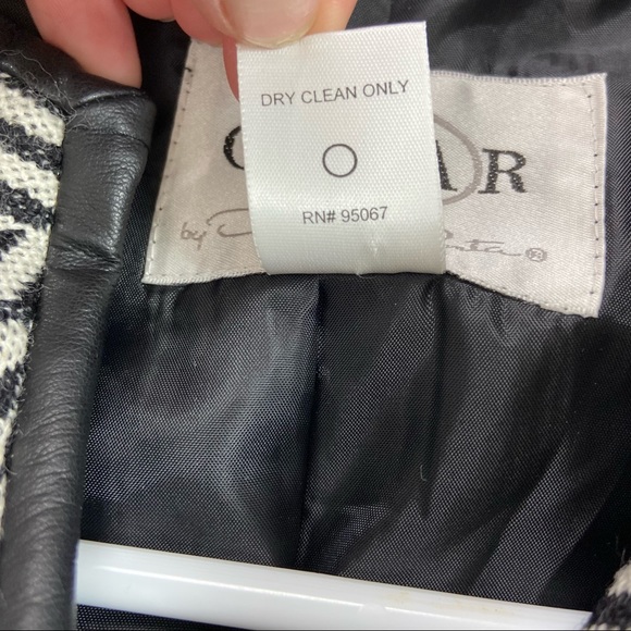 Oscar de la Renta wool blk & wht chevron zip coat - Picture 7 of 12